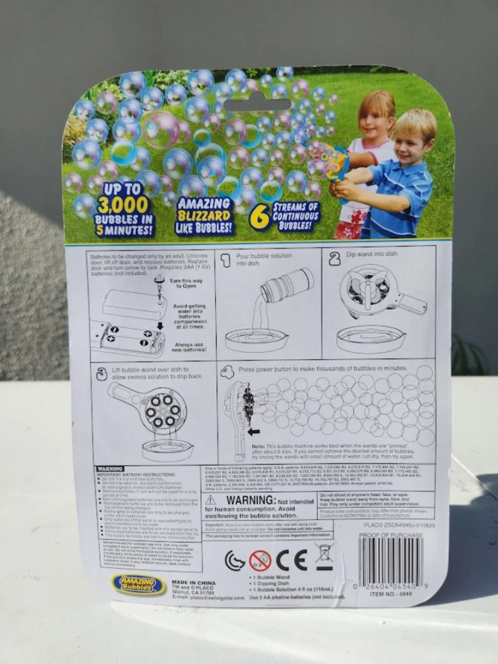 NEW Amazing Bubble Blizzard Toy Outdoor Backyard Picnic Stocking Stuffer
